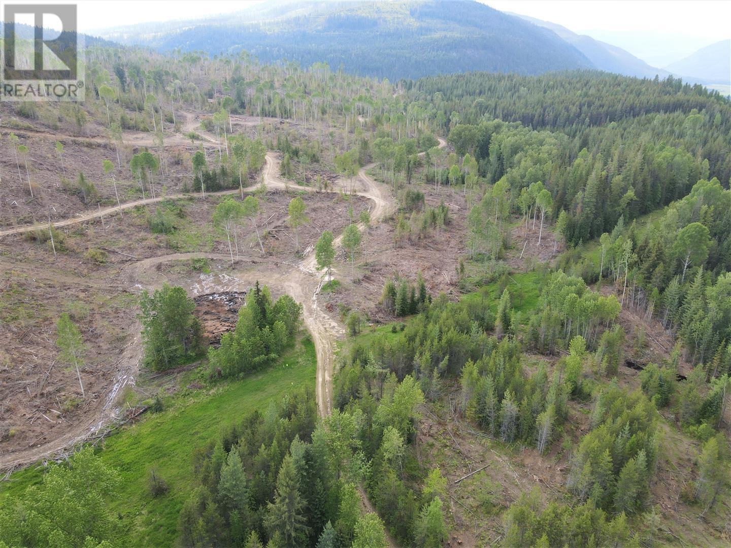  9468 3 Highway, Yahk