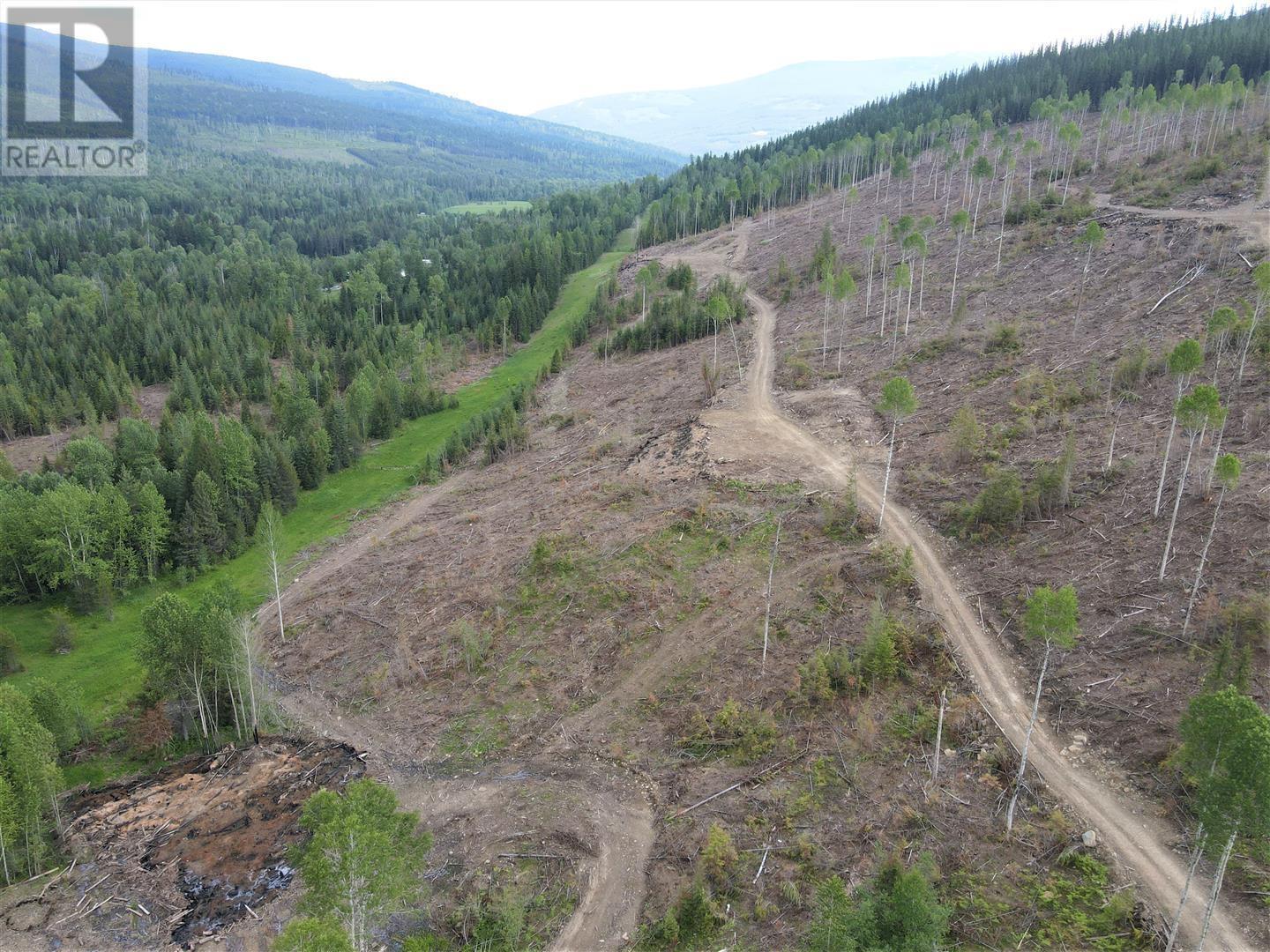  9468 3 Highway, Yahk