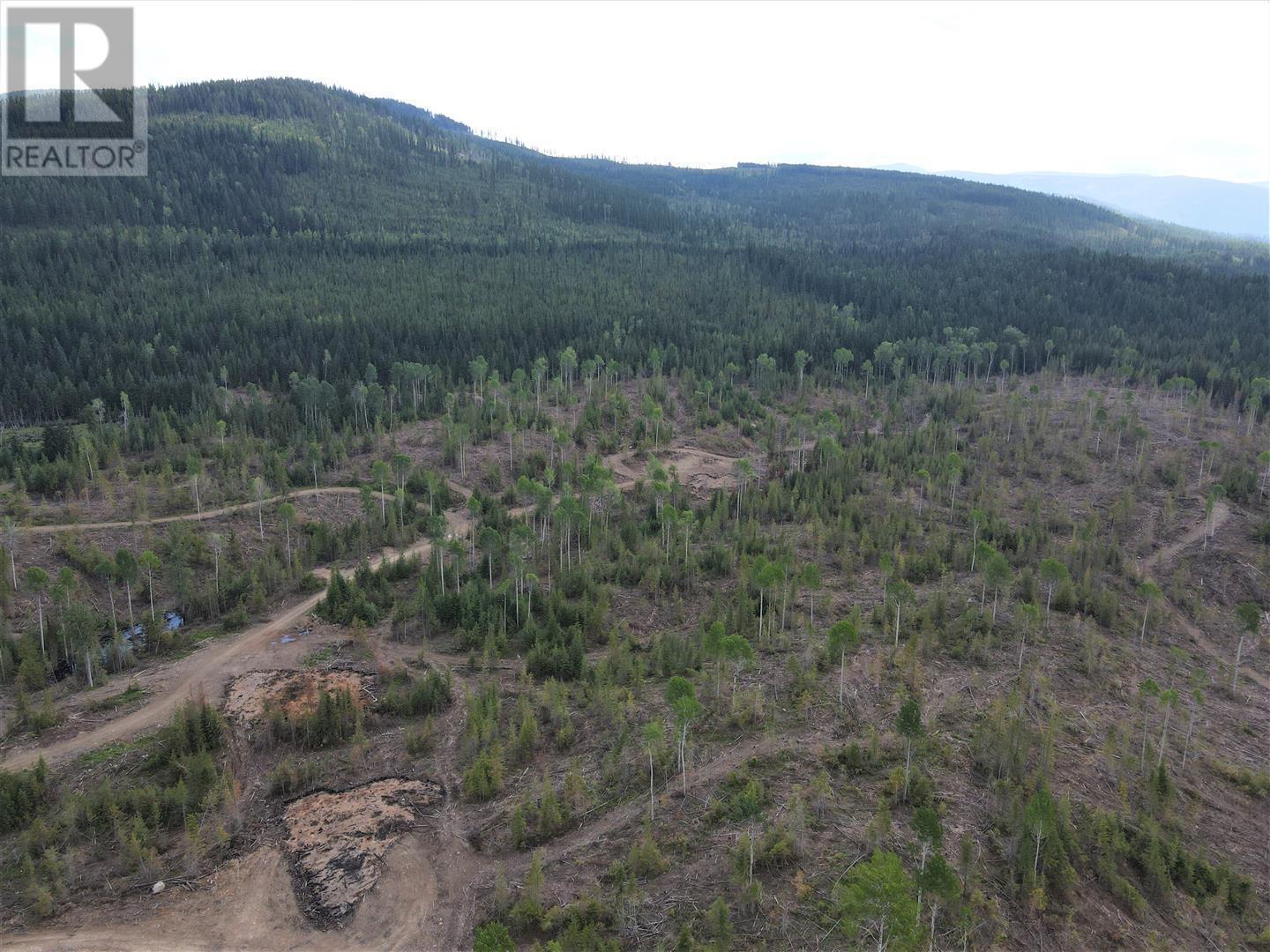  9468 3 Highway, Yahk