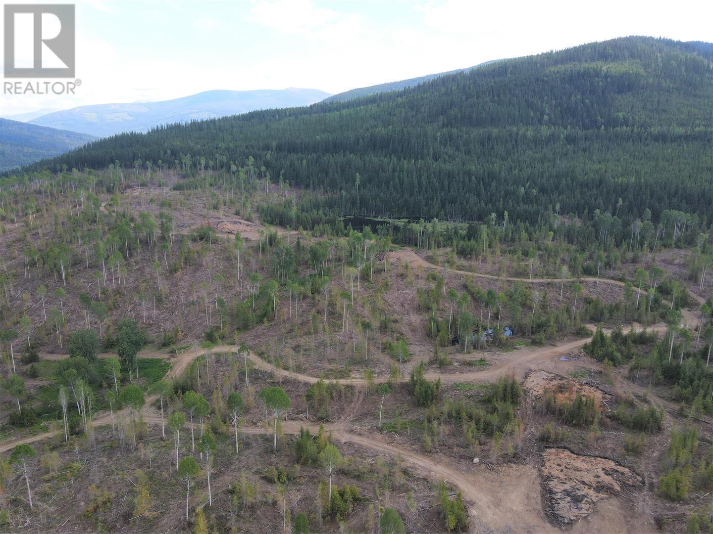  9468 3 Highway, Yahk