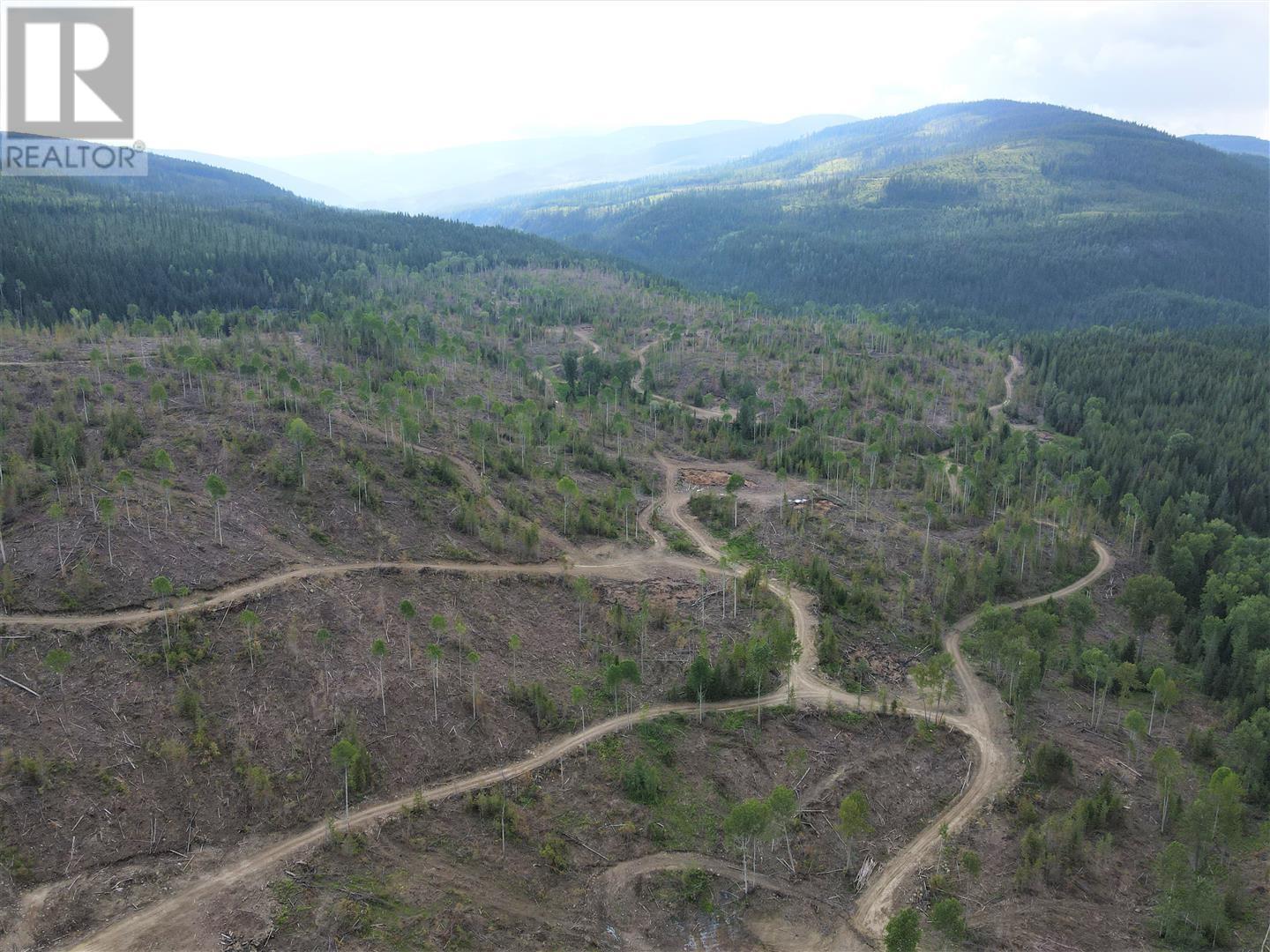  9468 3 Highway, Yahk