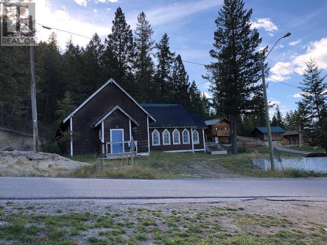 Photo 4 of 4954 Madsen Road, Radium Hot Springs BC