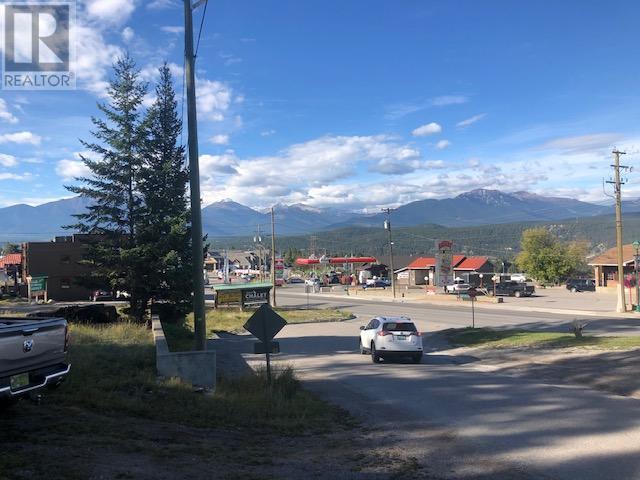 Photo 9 of 4954 Madsen Road, Radium Hot Springs BC