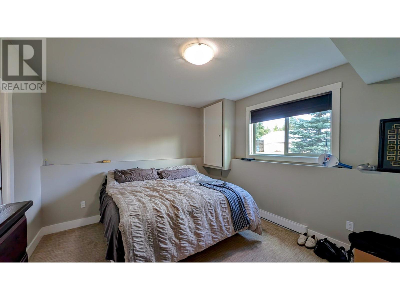 3271 41ST  S Avenue, Cranbrook