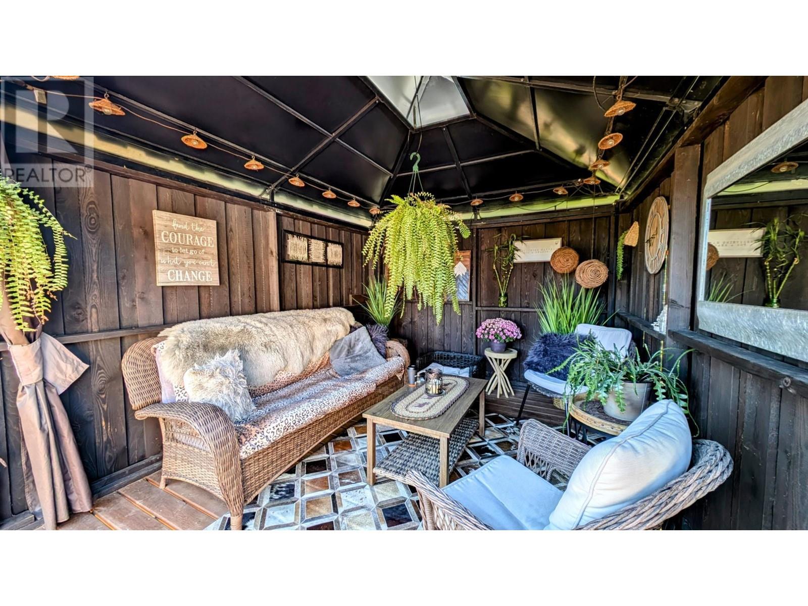 3271 41ST  S Avenue, Cranbrook