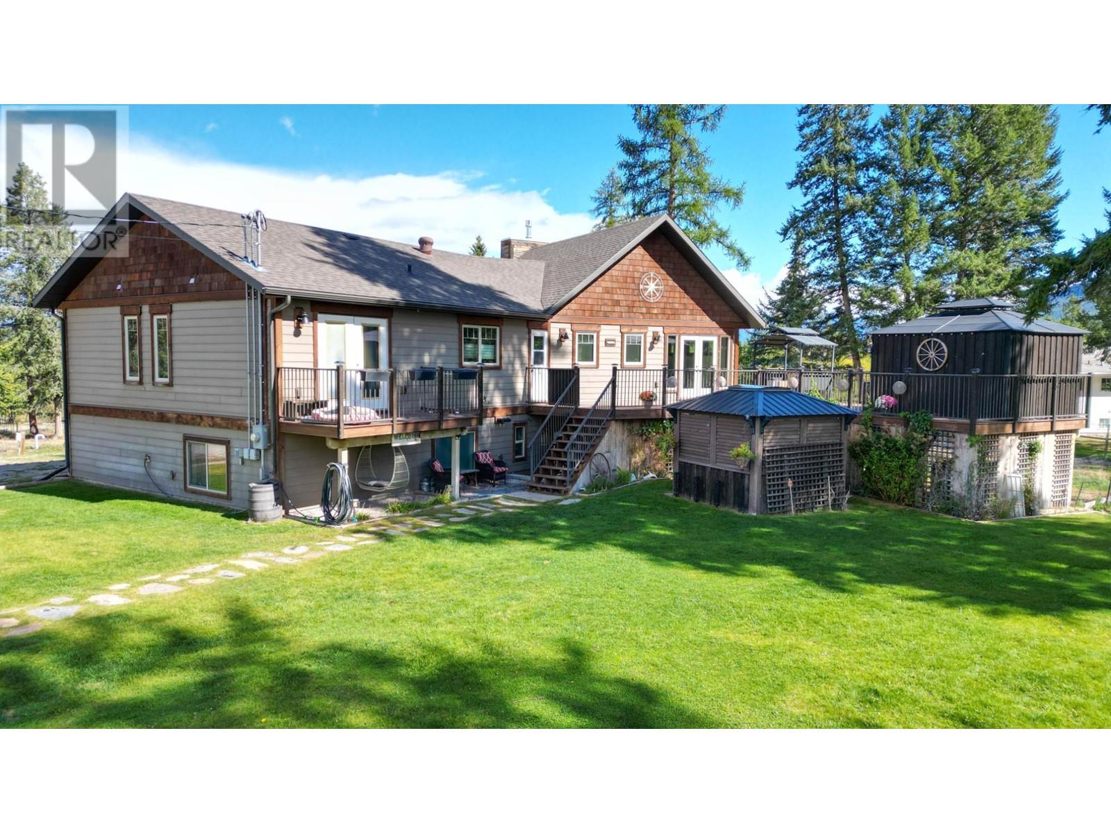 3271 41ST  S Avenue, Cranbrook