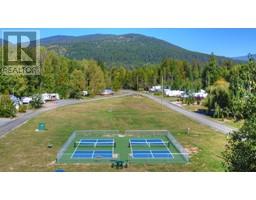 8202 Livesly Road Unit# 2, Yahk, BC V0B2P0 Photo 10