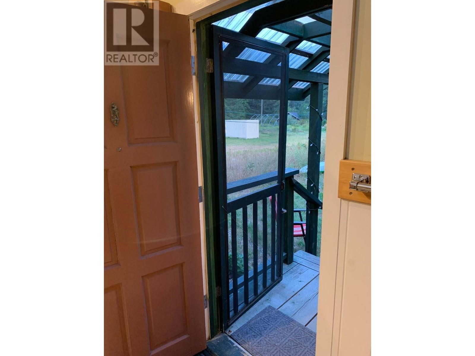 3164 HEDDLE Road, Nelson