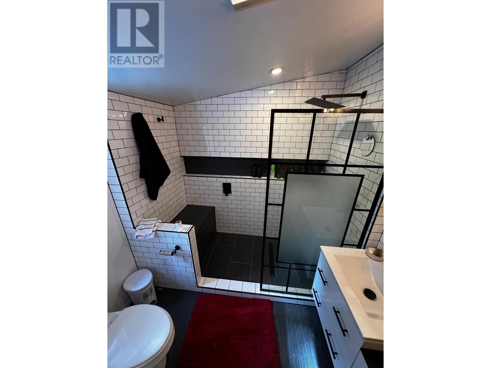 1621 EVANS Road, Creston