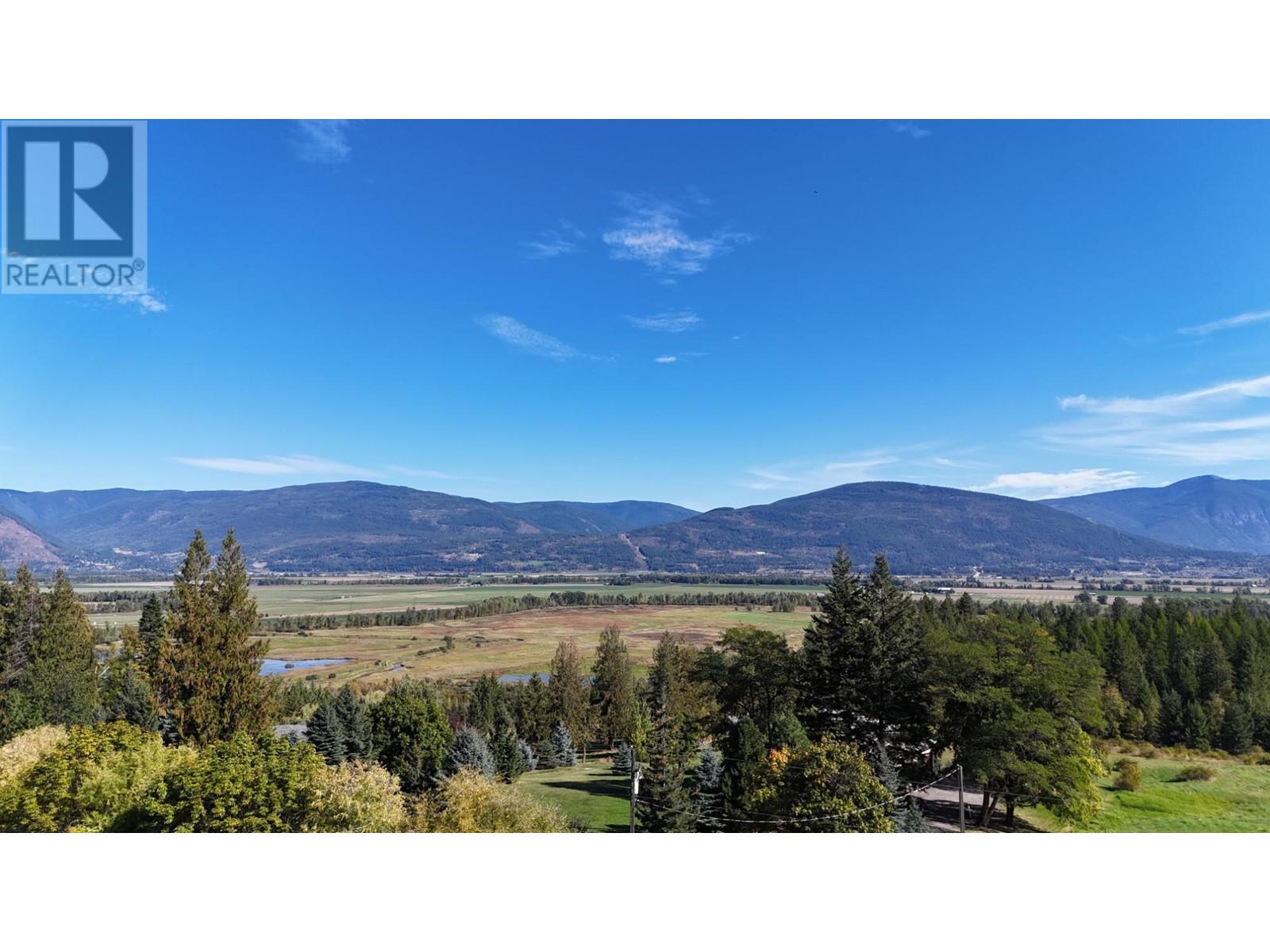 1621 EVANS Road, Creston
