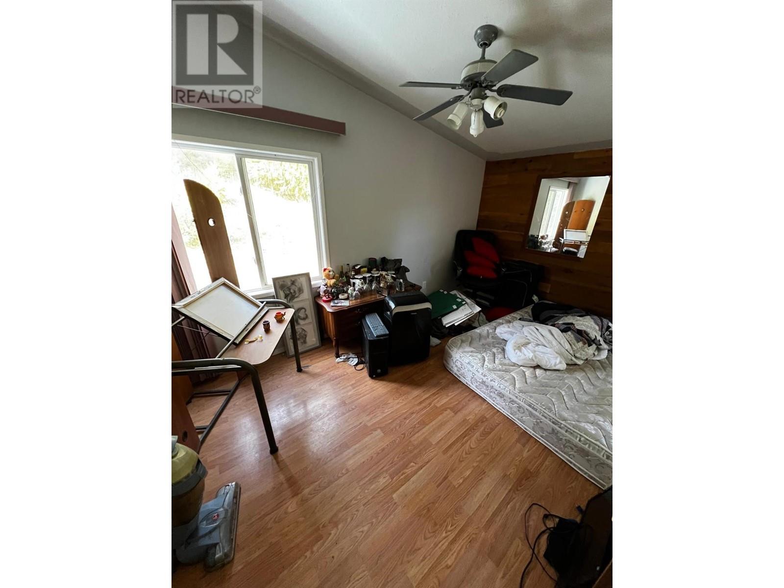 1621 EVANS Road, Creston