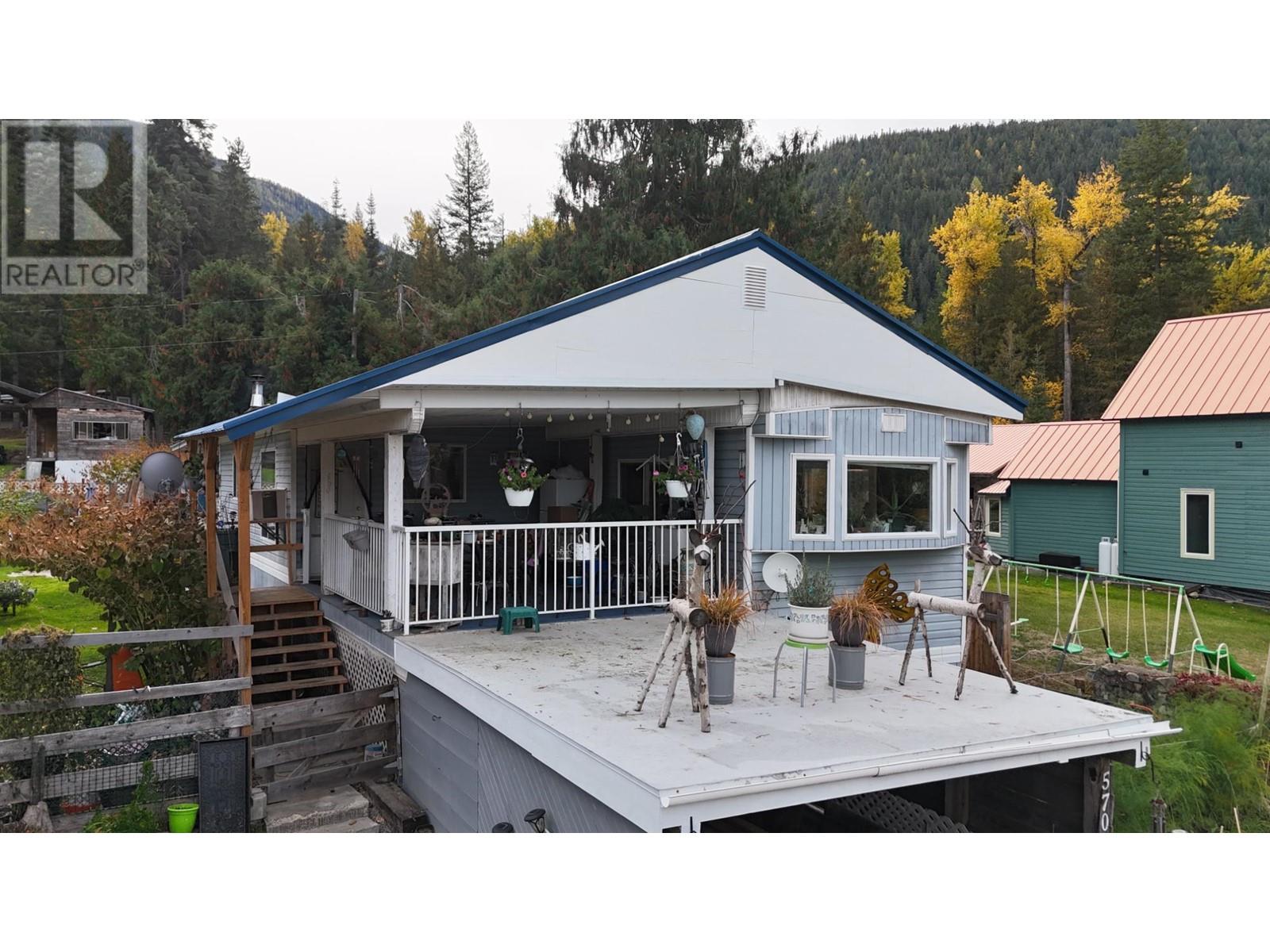Photo 9 of 5707 Clement Road, Kitchener BC