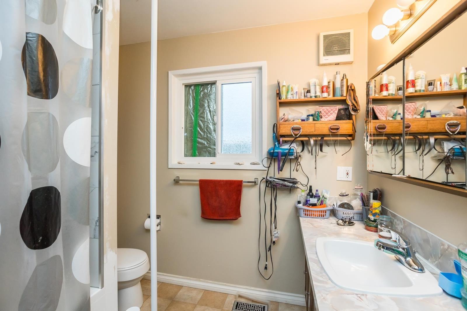8809 WALTERS STREET, Chilliwack Proper South, Chilliwack real estate listing R2938854