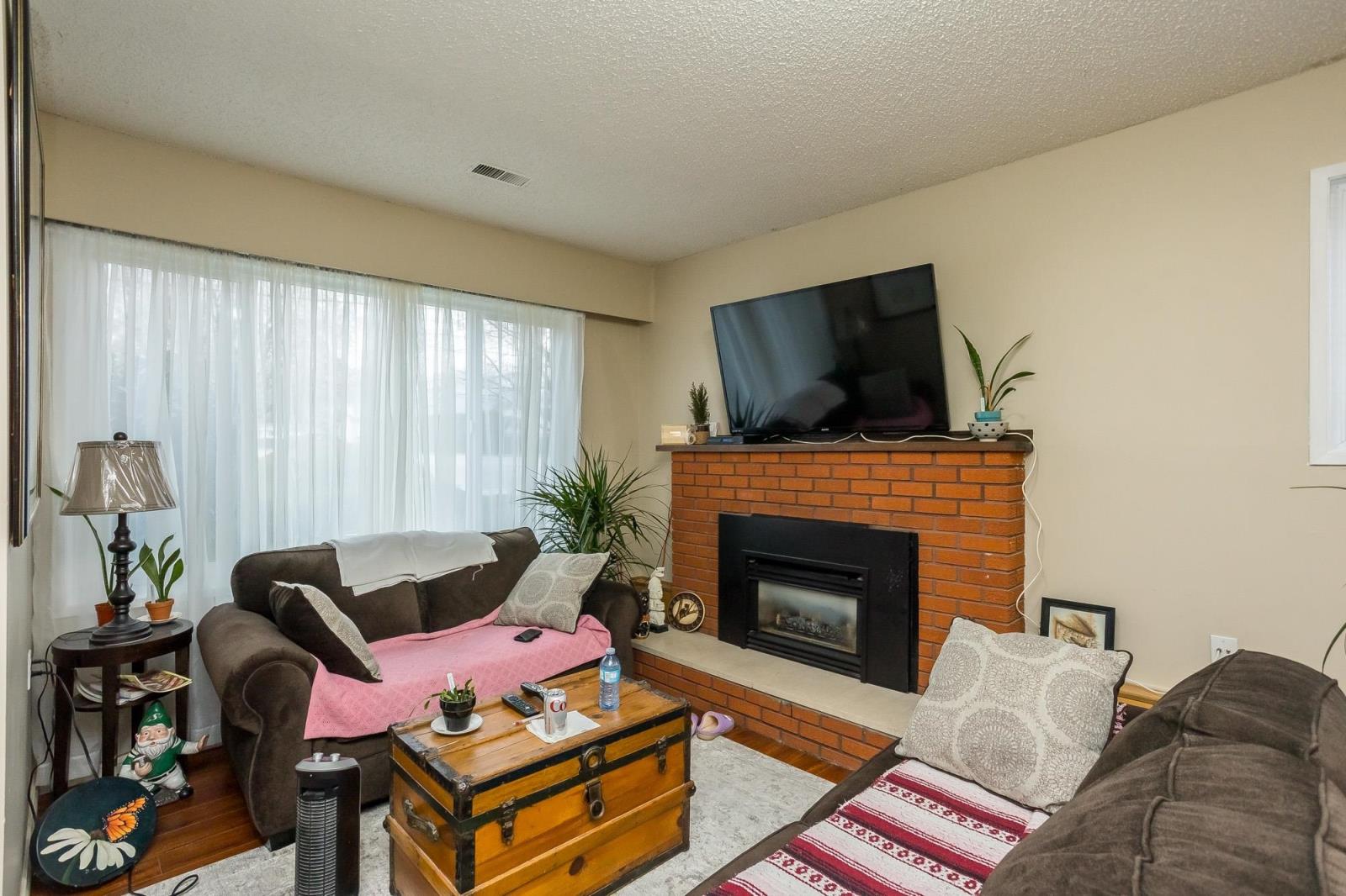 8809 WALTERS STREET, Chilliwack Proper South, Chilliwack real estate listing R2938854