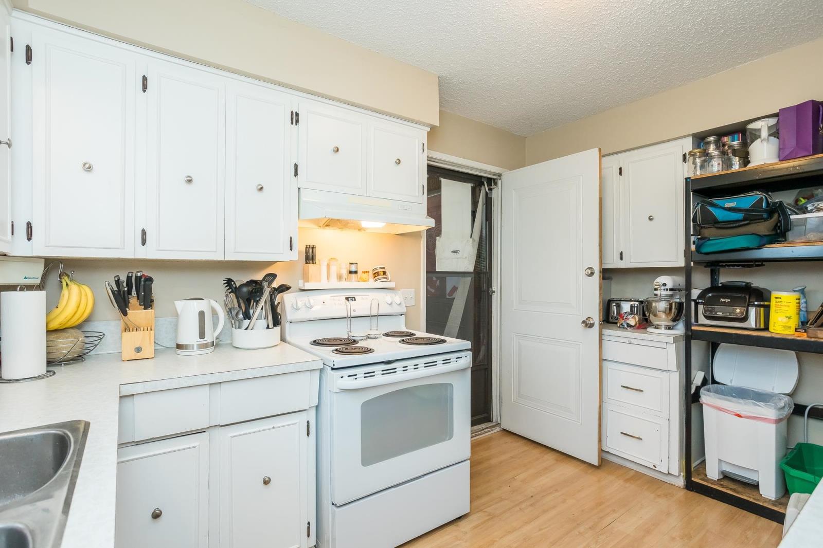 8809 WALTERS STREET, Chilliwack Proper South, Chilliwack real estate listing R2938854