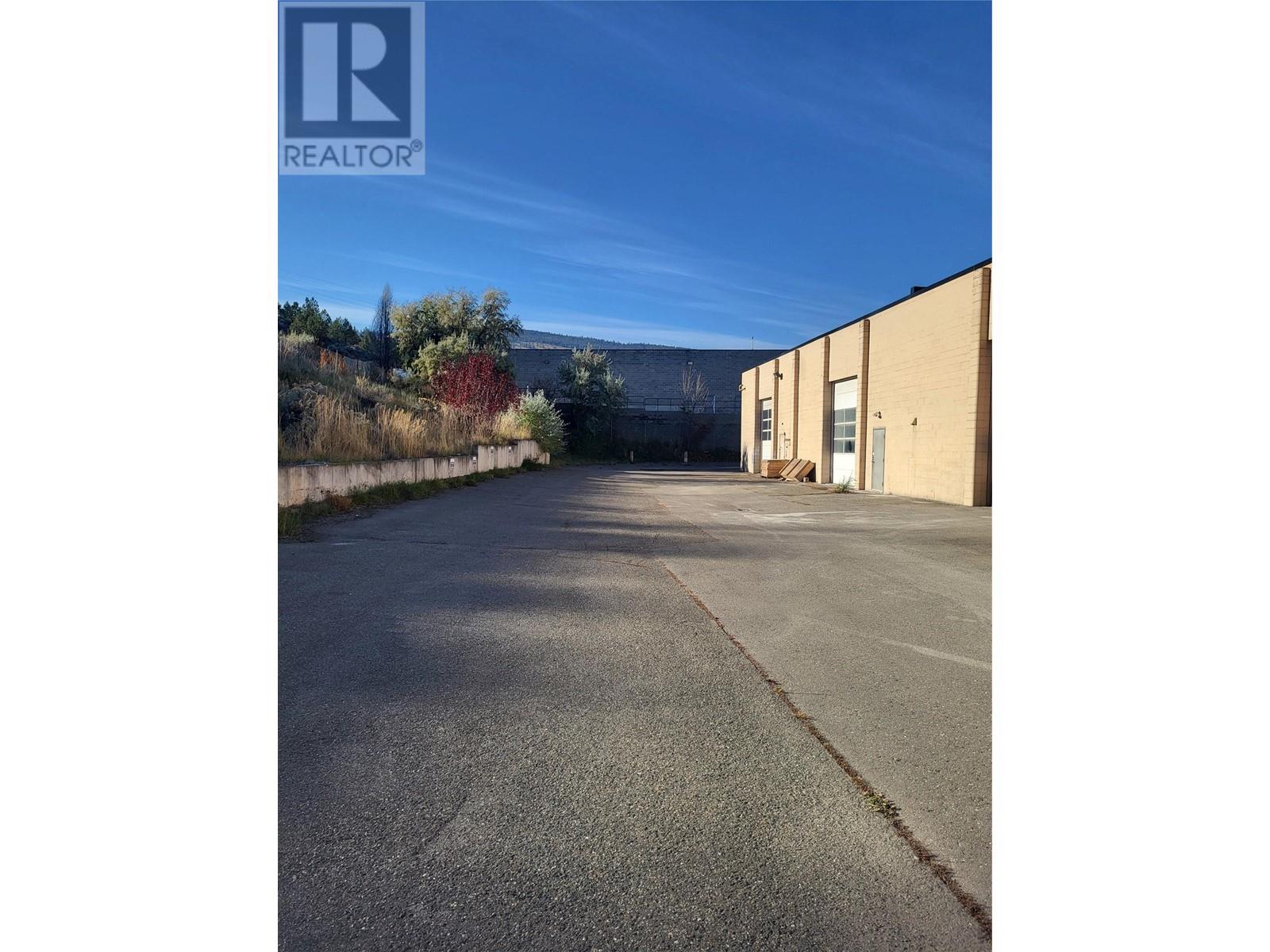 917 LAVAL Crescent, Kamloops