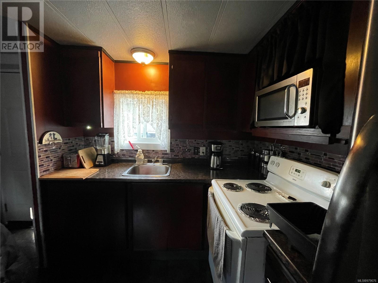9 1074 Old Victoria Rd, Nanaimo real estate listing 979676