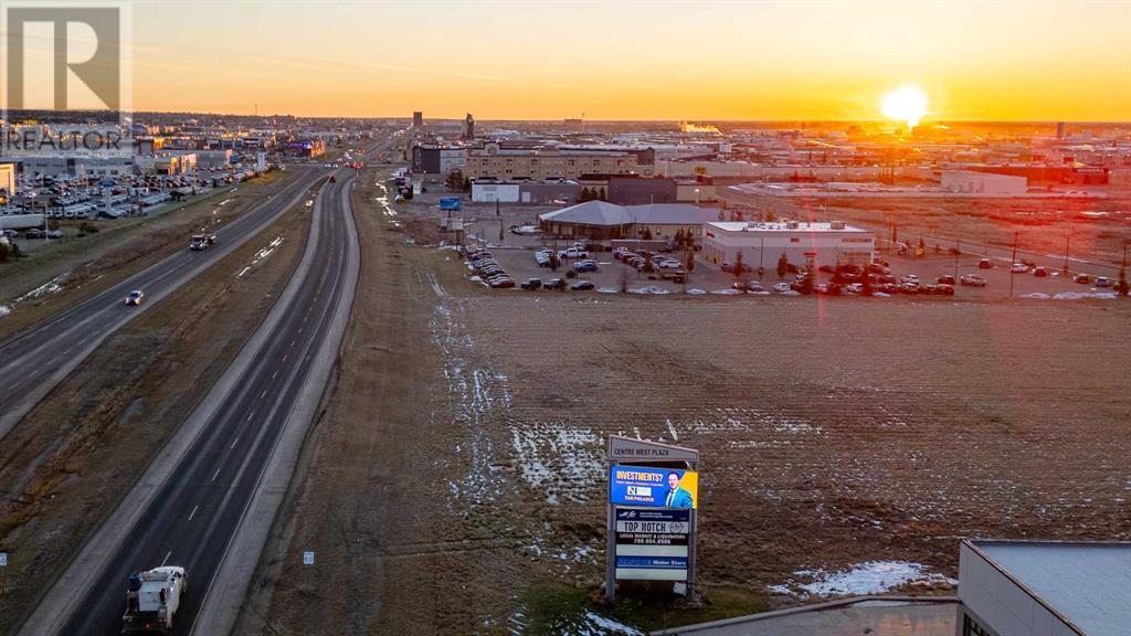 Photo 3 of 11902 11810 99 Avenue, Grande Prairie AB