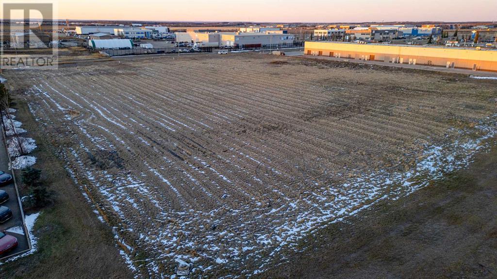 Photo 5 of 11902 99 Avenue, Grande Prairie AB