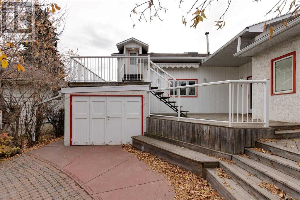 Single Family House for Sale in   Avenue NW Crescent Heights Calgary 