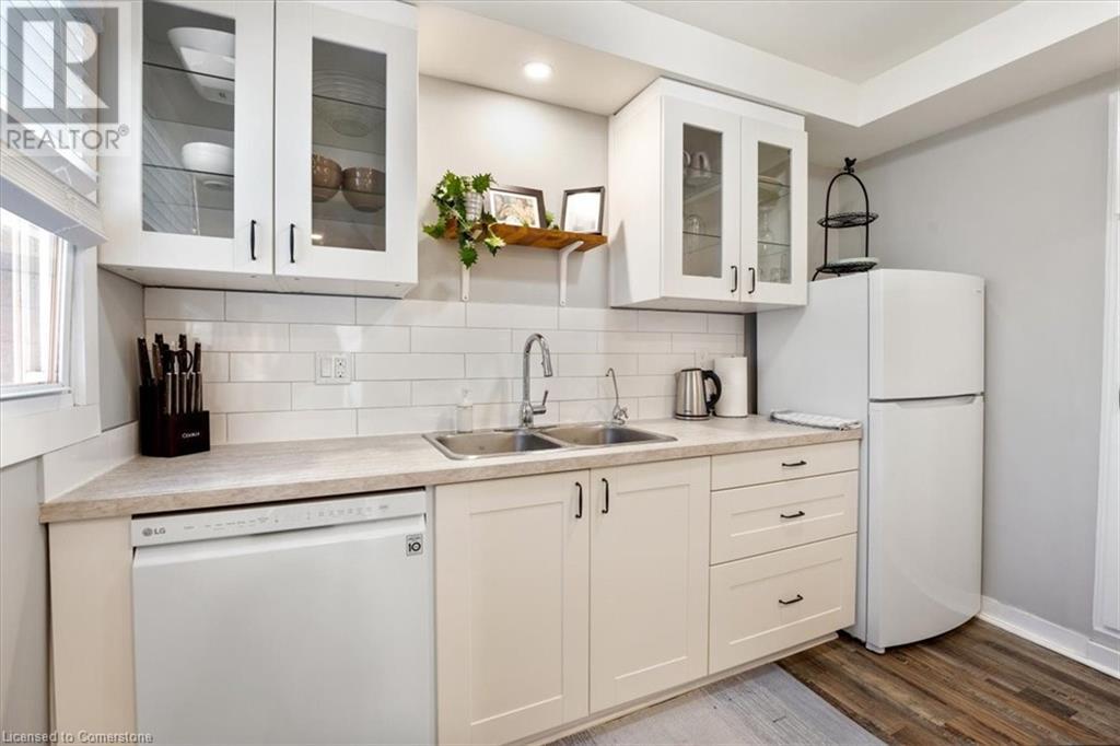 Photo 26 of 4105 Tufford Road, Beamsville ON