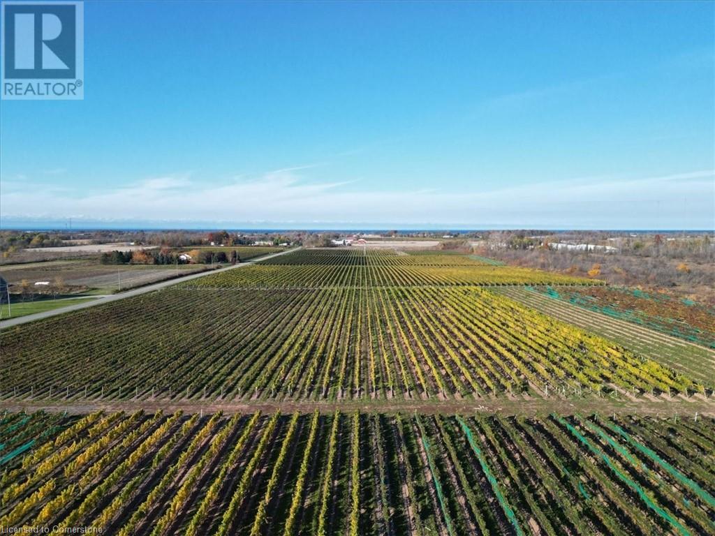 Photo 7 of 4105 Tufford Road, Beamsville ON