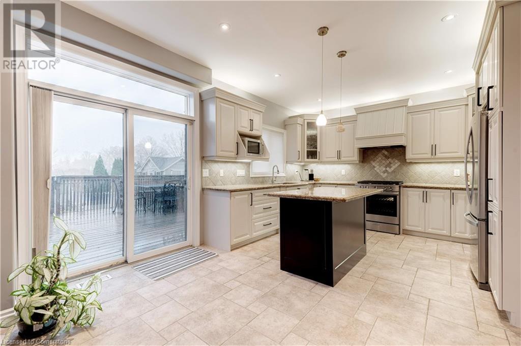 Photo 11 of 8036 Sheridan Court, Grassie ON