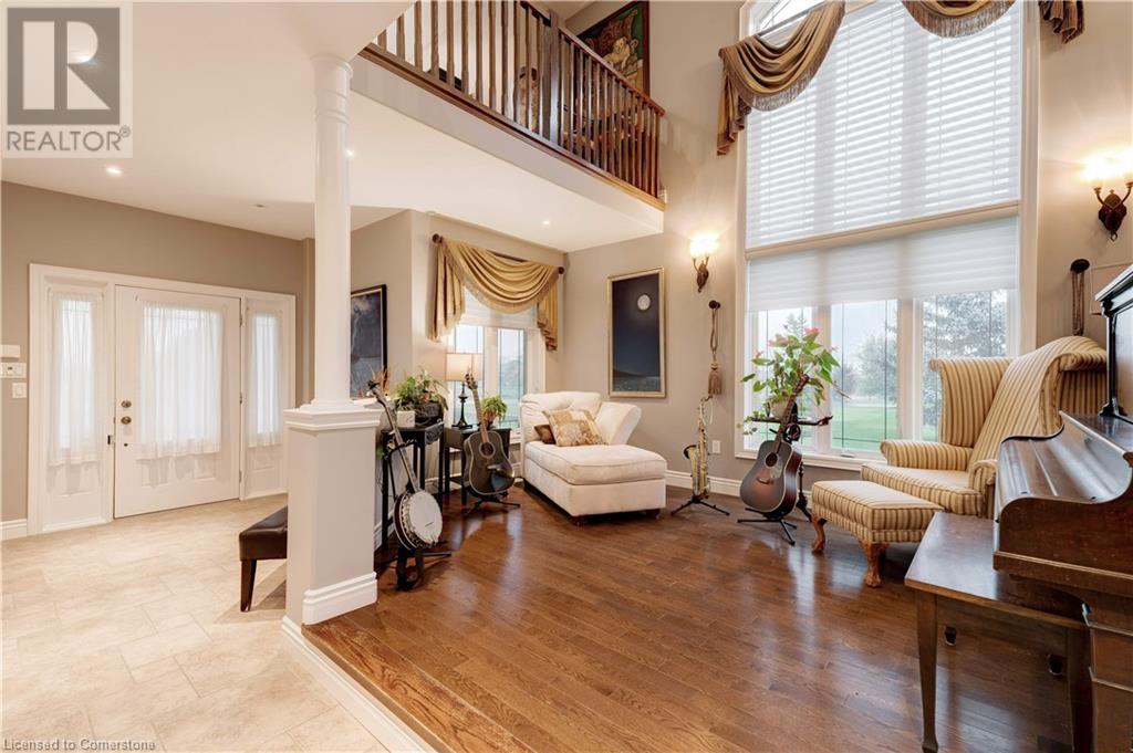 Photo 6 of 8036 Sheridan Court, Grassie ON