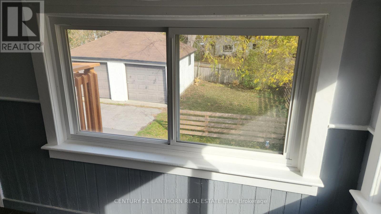 Photo 18 of 277 William Street, Belleville ON