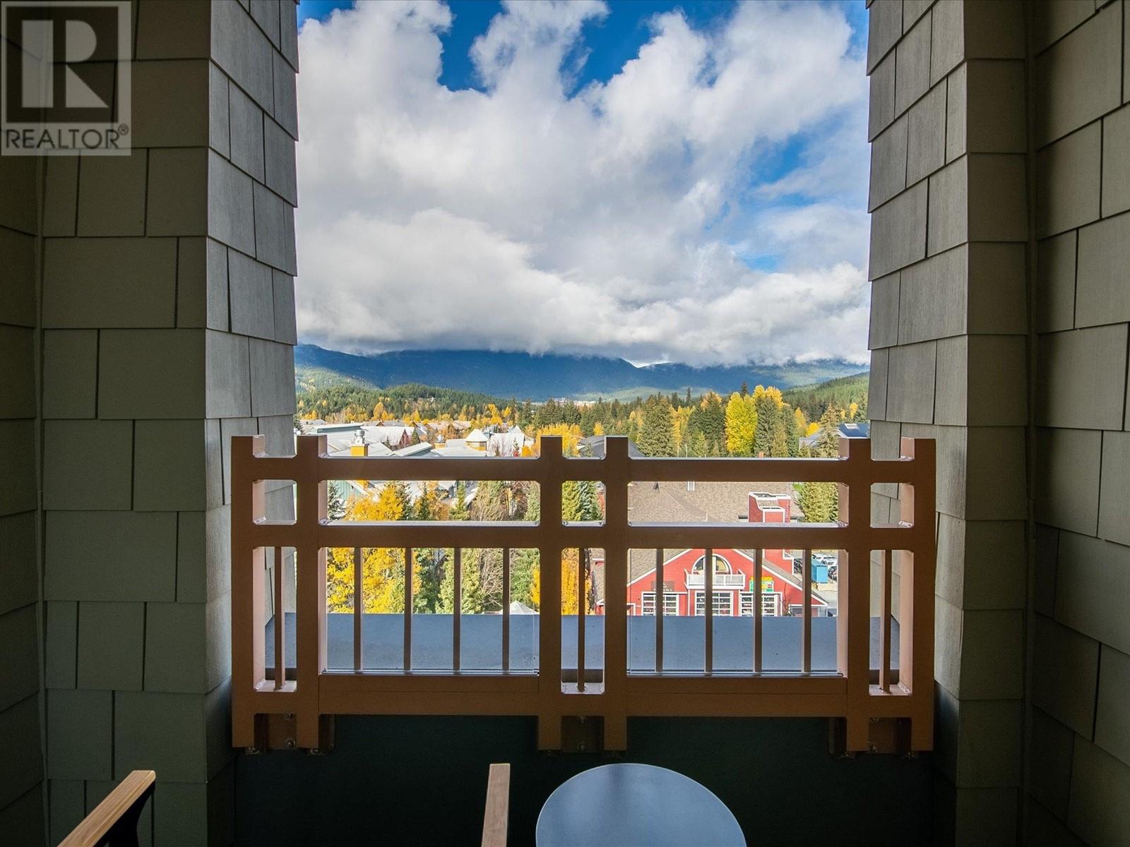 8804 4299 BLACKCOMB WAY, Whistler real estate listing R2940743