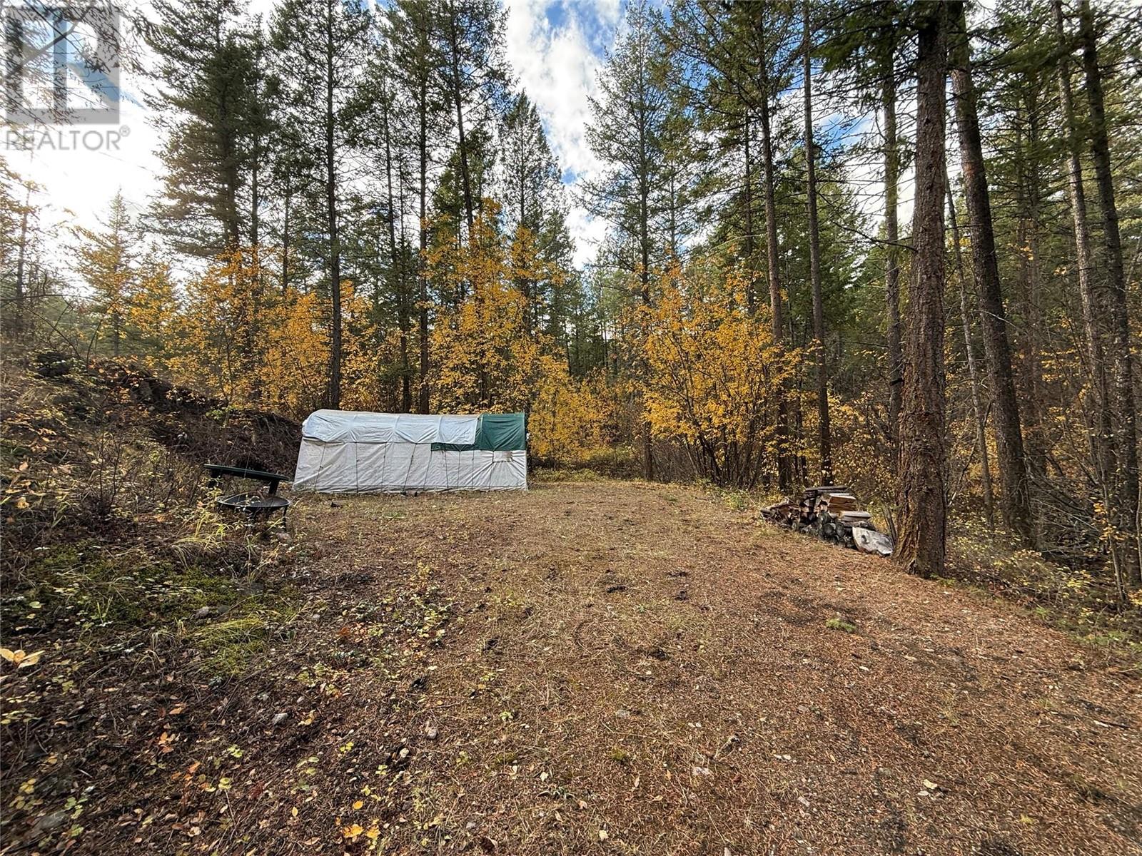  910 Firwood Road, Fintry