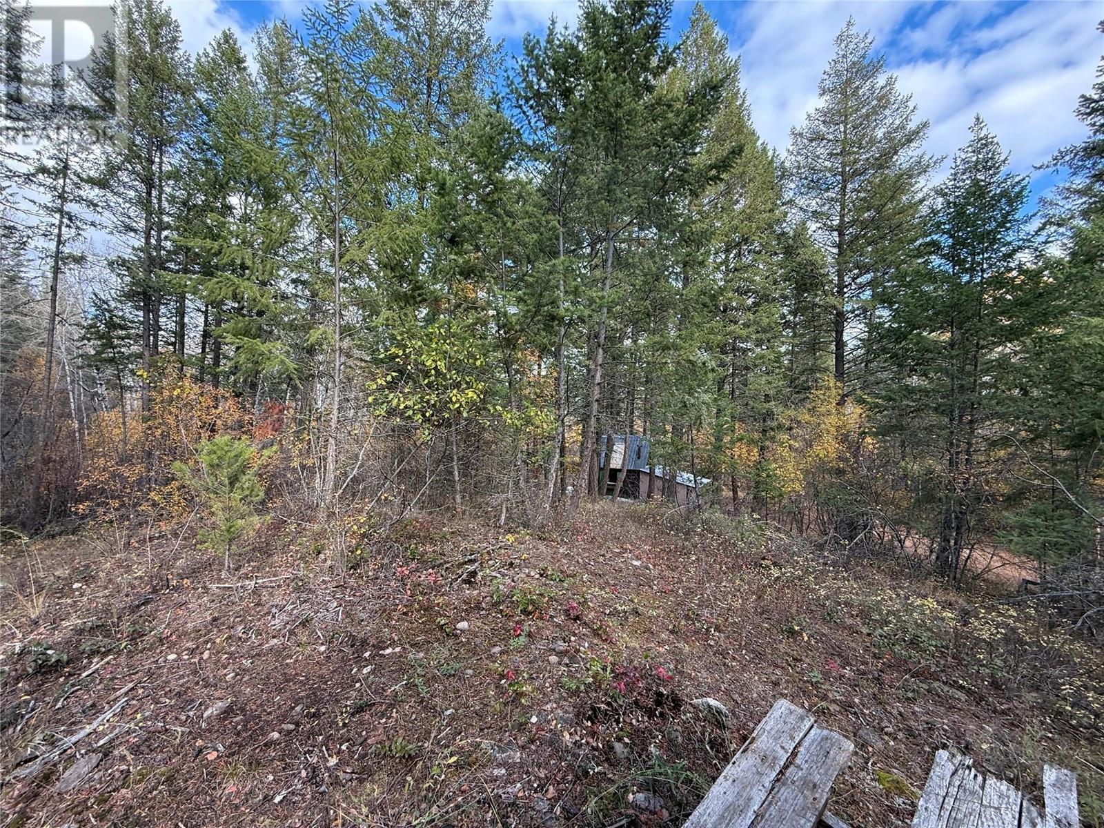  910 Firwood Road, Fintry