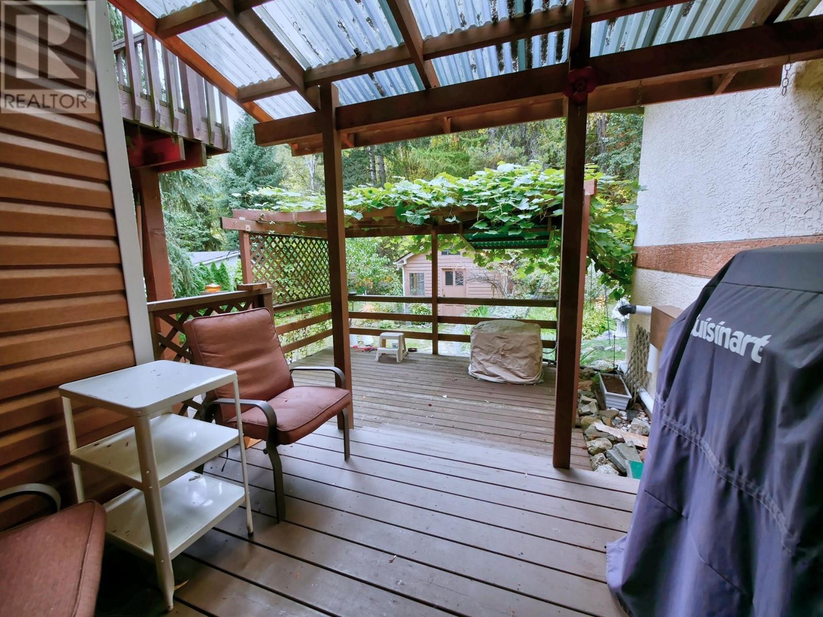 930 CHINA CREEK Road - 9