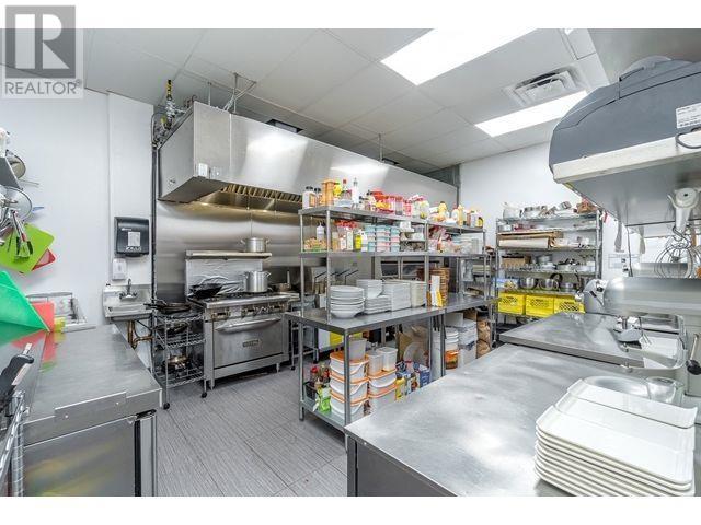 112 4751 GARDEN CITY ROAD, Richmond