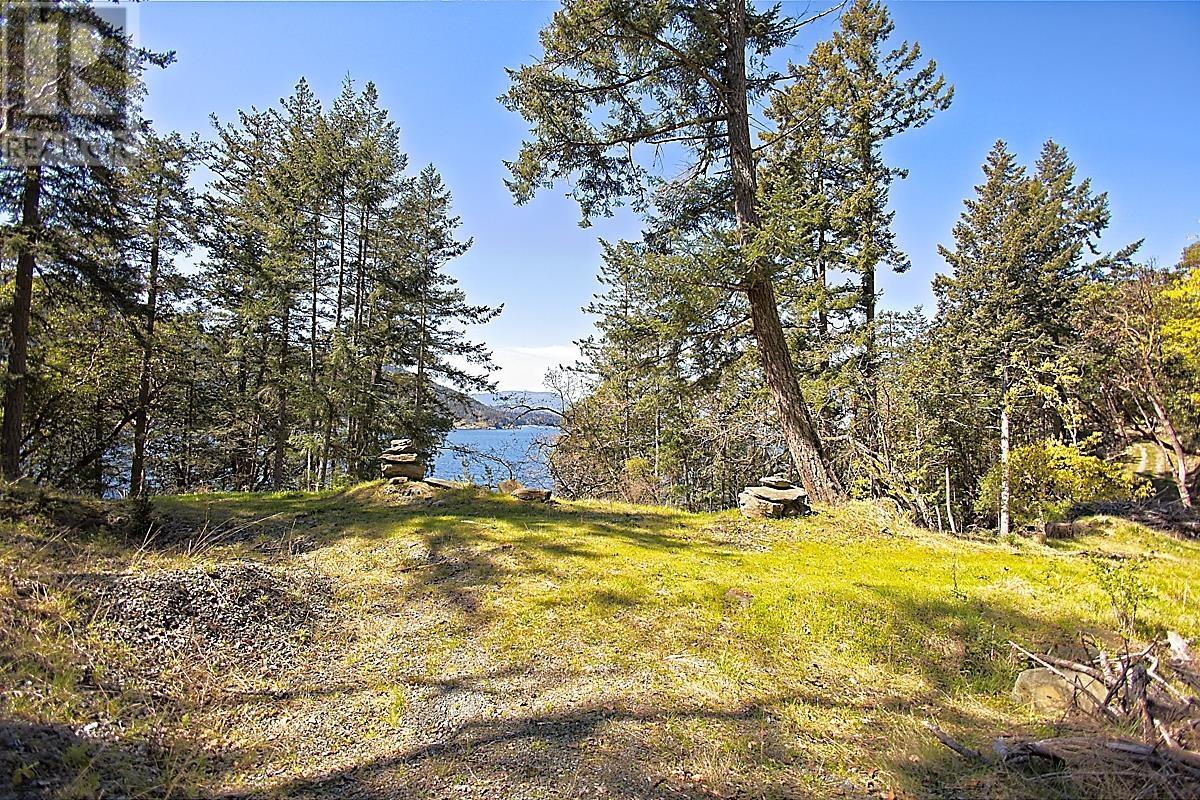 206 NARROWS WEST ROAD, Salt Spring Island