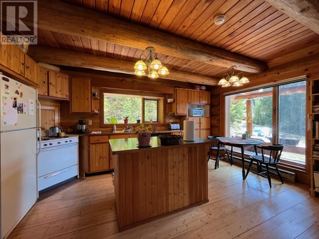5915 CEDAR CREEK ROAD, Likely