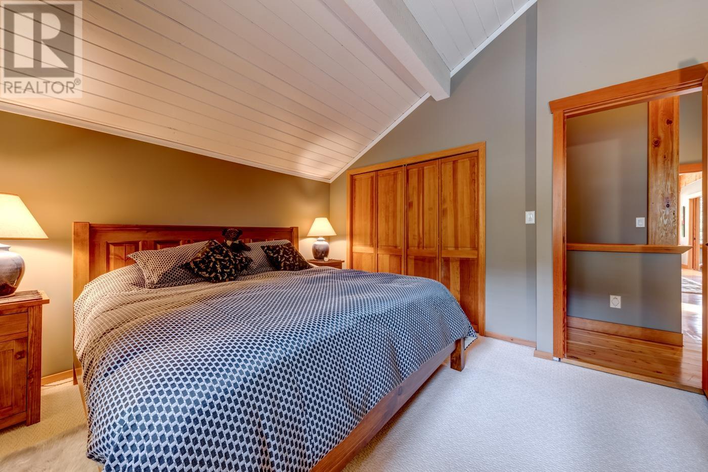 8080 PARKWOOD DRIVE, Whistler real estate listing R2941167