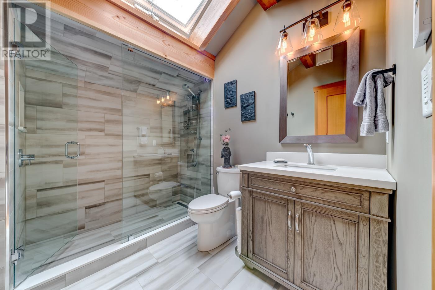 8080 PARKWOOD DRIVE, Whistler real estate listing R2941167