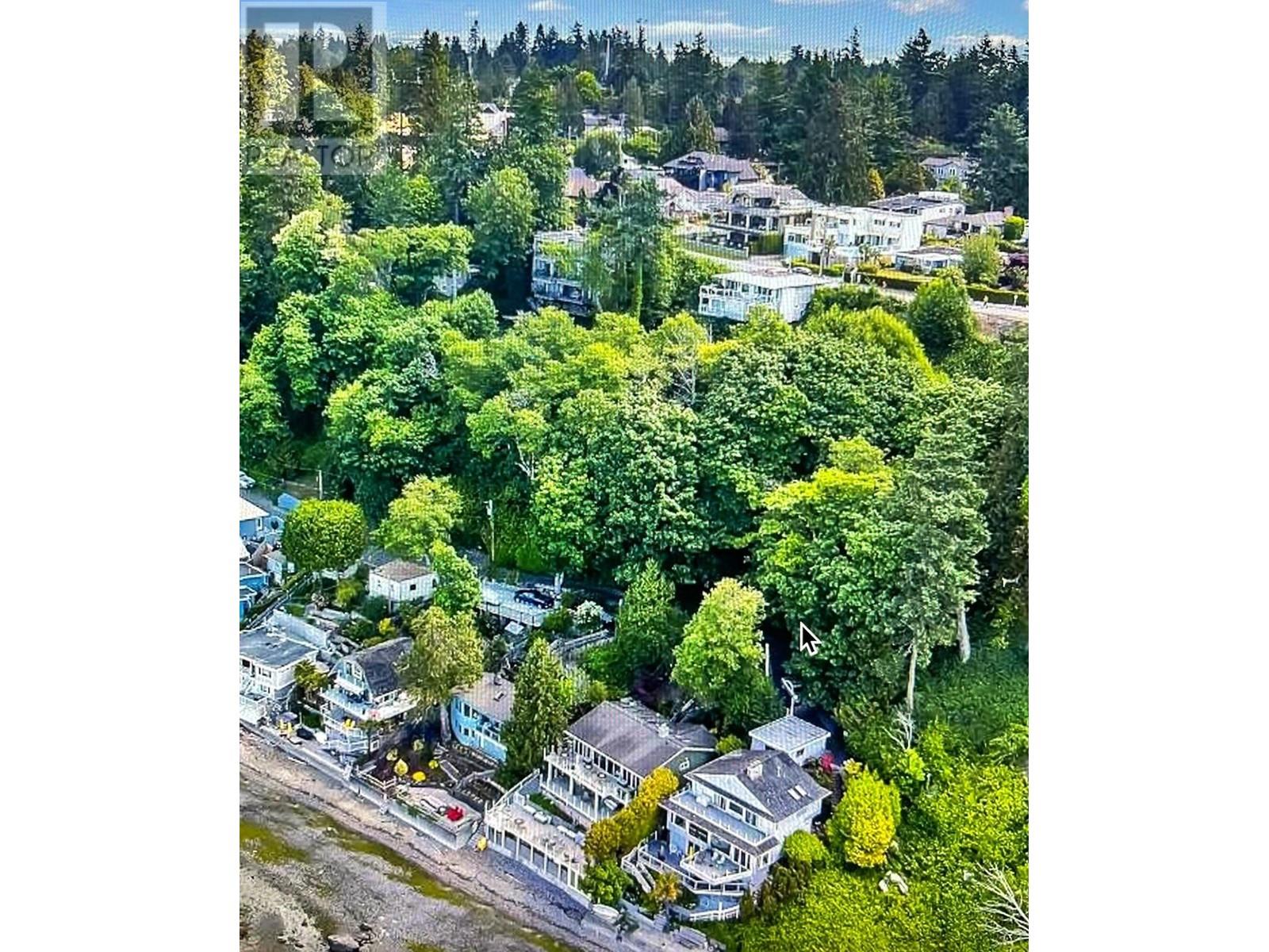 111 GRAHAM DRIVE, Delta real estate listing R2940601