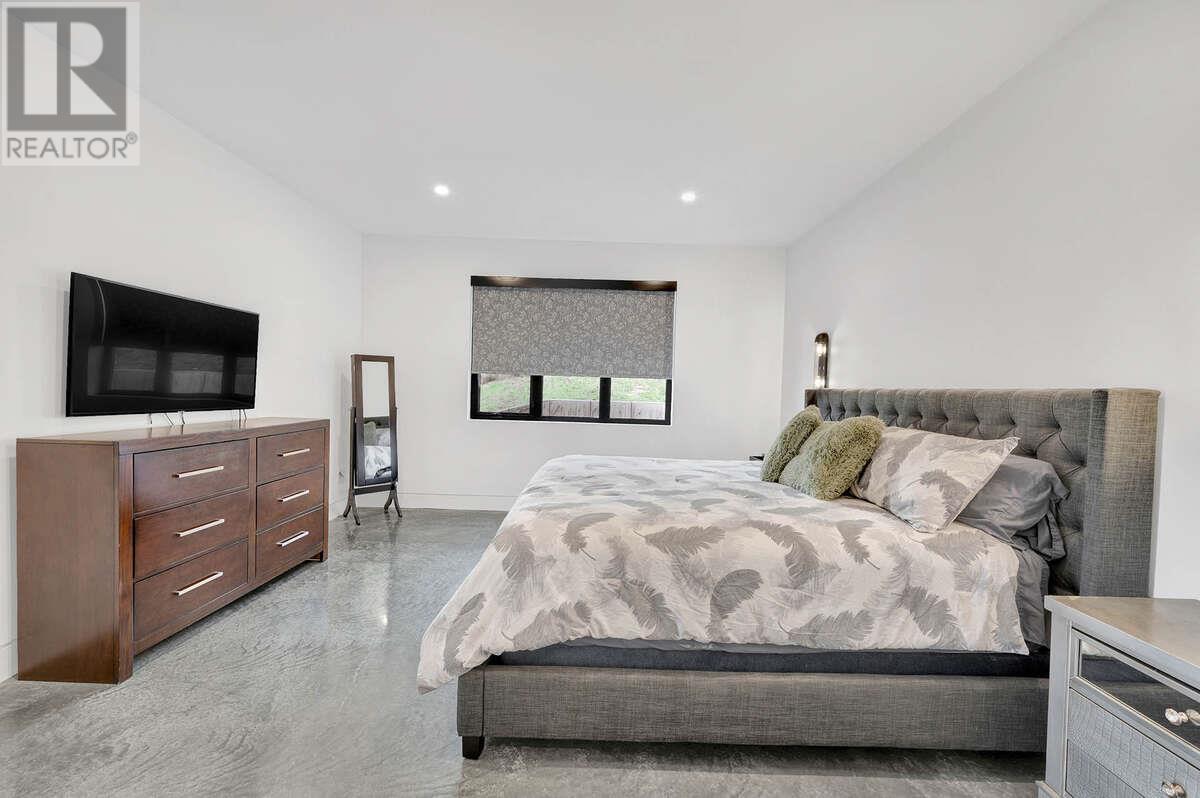 887 Fernie Road, Kamloops