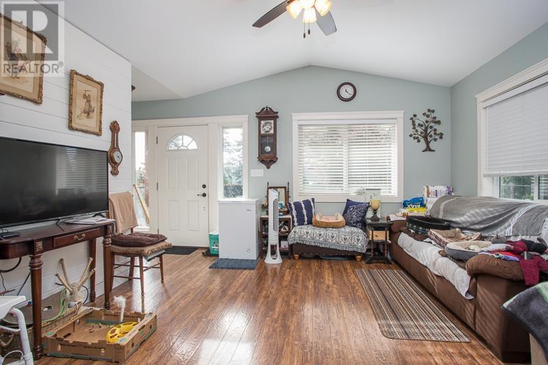 27201 LOUGHEED HIGHWAY, Maple Ridge real estate listing R2941499