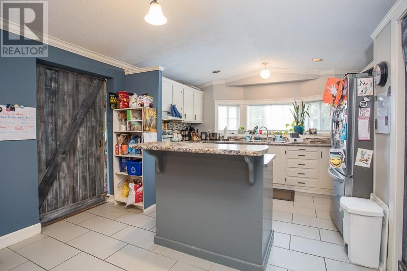 27201 LOUGHEED HIGHWAY, Maple Ridge real estate listing R2941499