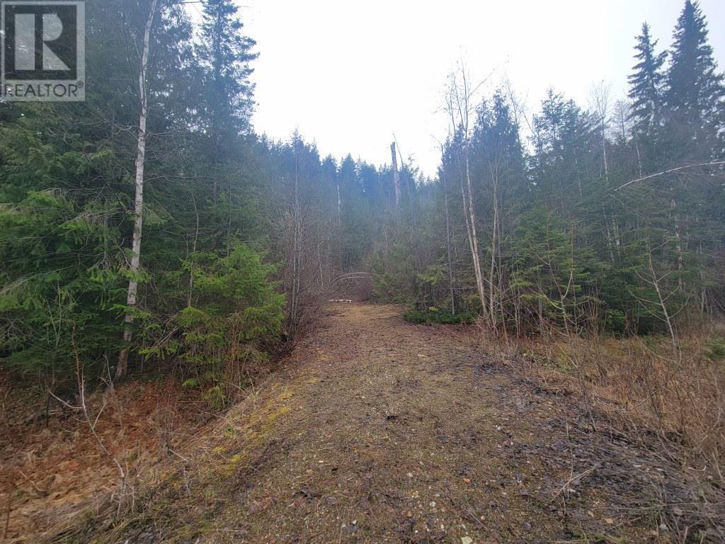  28 Gardom Lake Road, Enderby