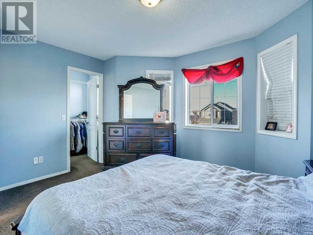 Single Family House for Sale in  Saddlehorn Drive NE Saddle Ridge Calgary 