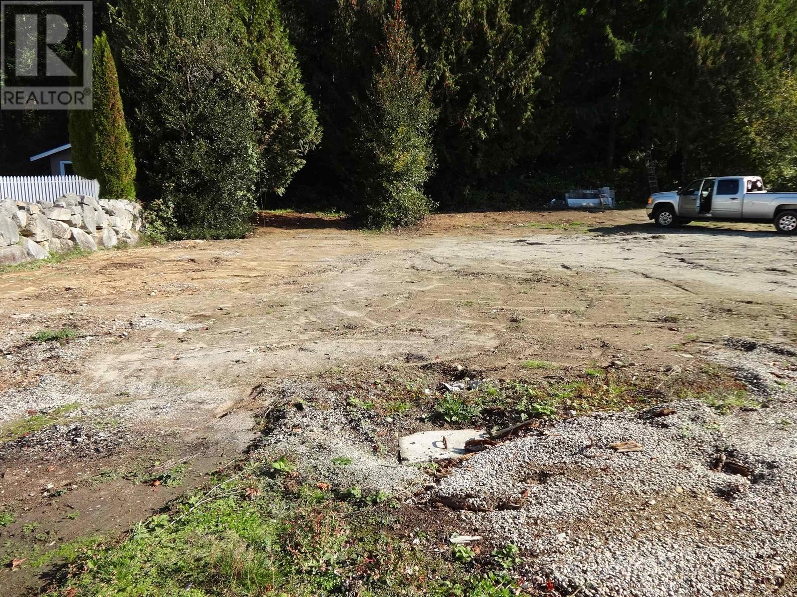 5112 PAM ROAD, Sechelt