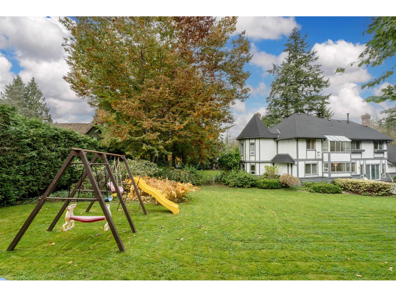 Photo 29 of 17352 26 A Avenue, Surrey BC