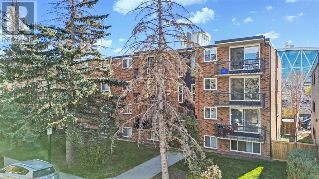 301, 1231 17 Avenue NW, Calgary, Alberta