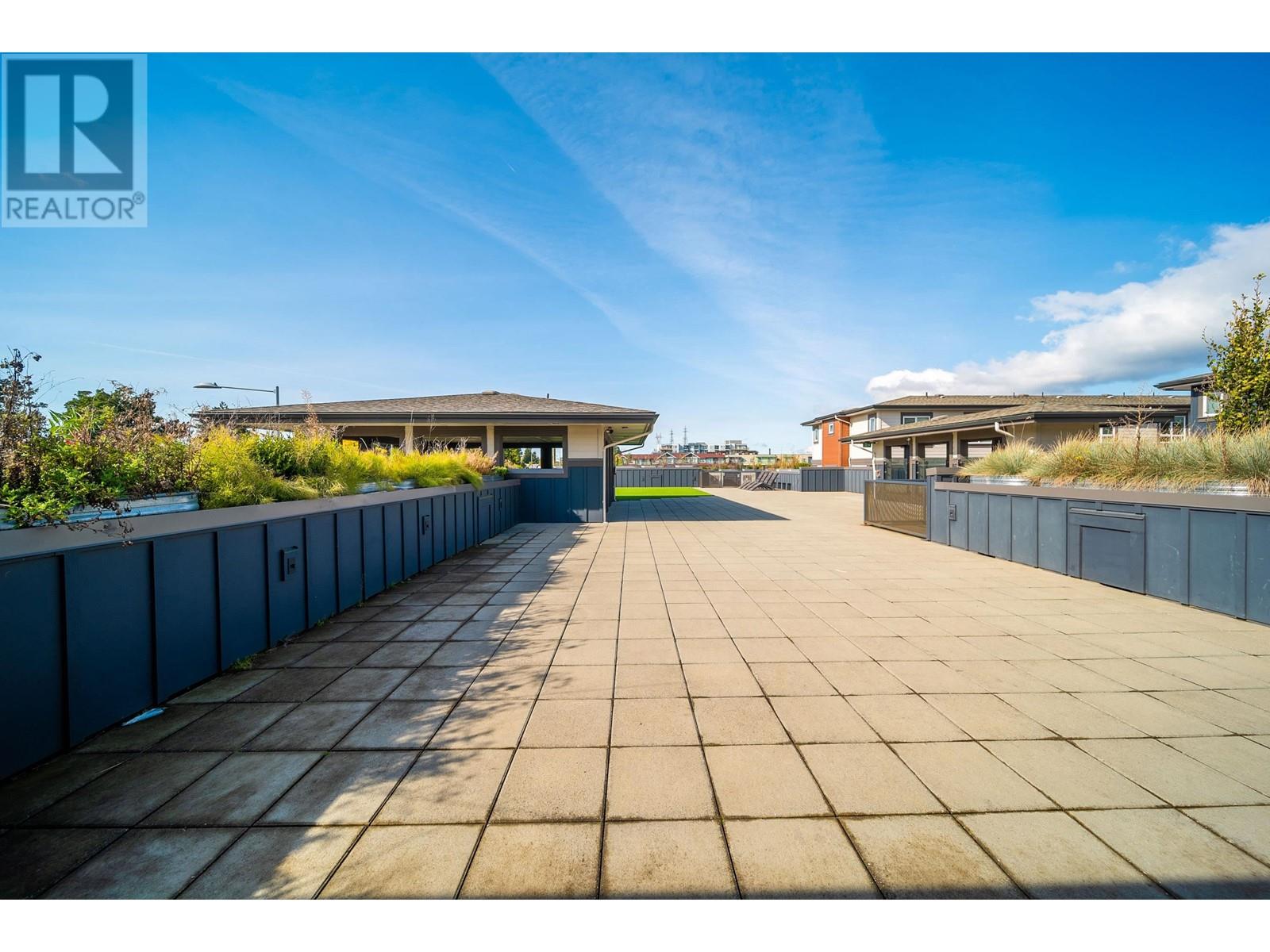 #65-10311 RIVER Drive, Richmond