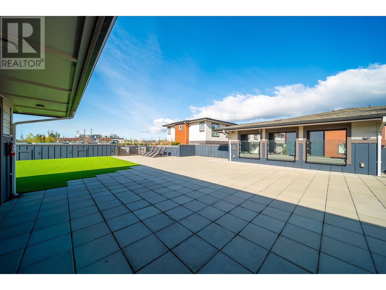 #65-10311 RIVER Drive, Richmond