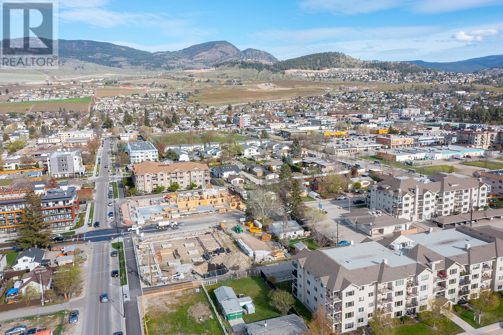 310 Dougall Road, Kelowna